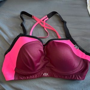 Victoria’s Secret sport bra